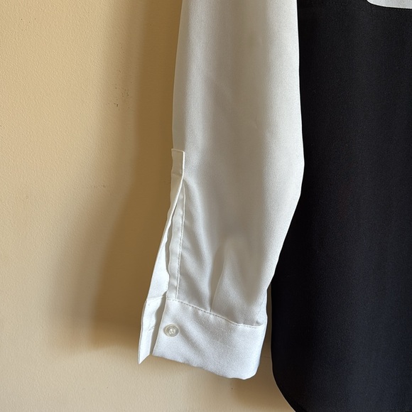 Calvin Klein Black and White Color Block Button Up Top Size Medium - Picture 7 of 7